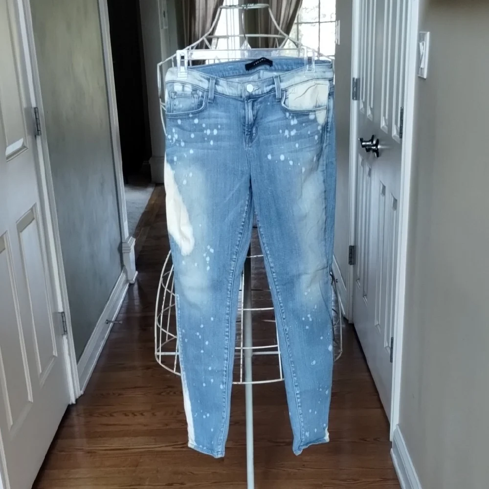 J Brand Distressed Jeans - Picture 2 of 13